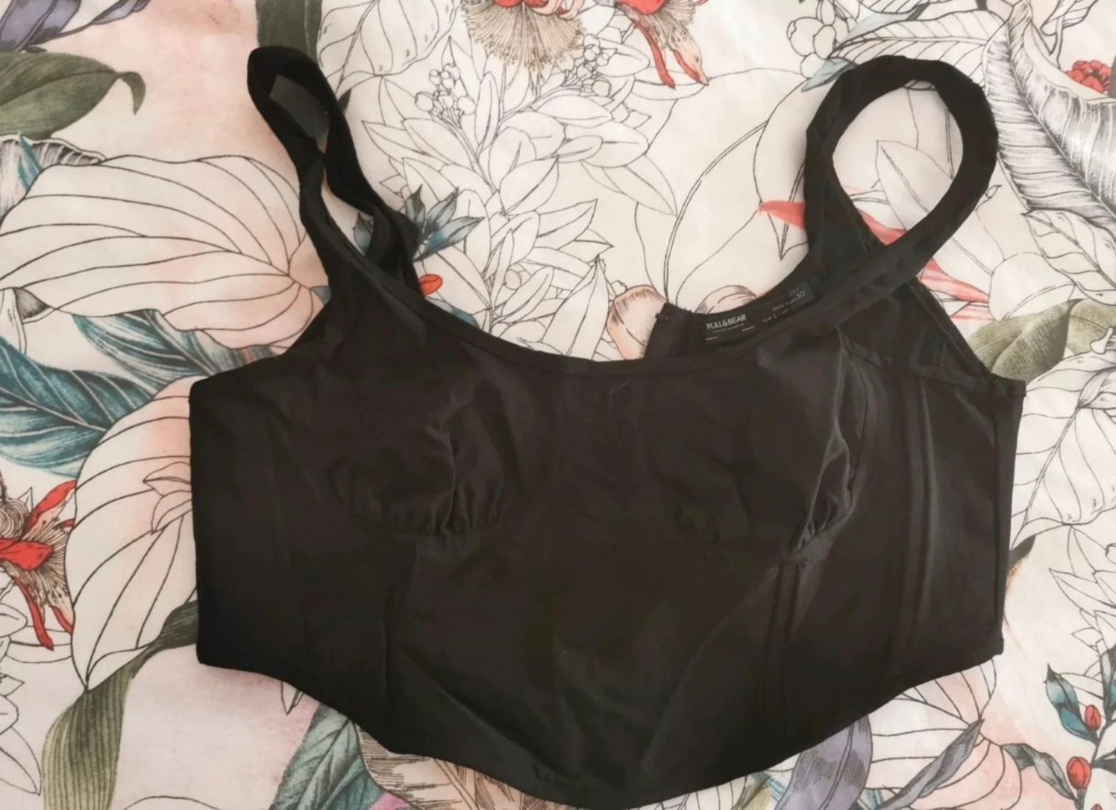 Corset pull and bear